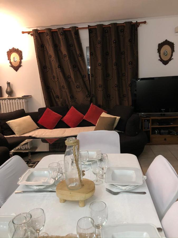 Le Relais De Pierre Bed and Breakfast Arpajon Exterior foto